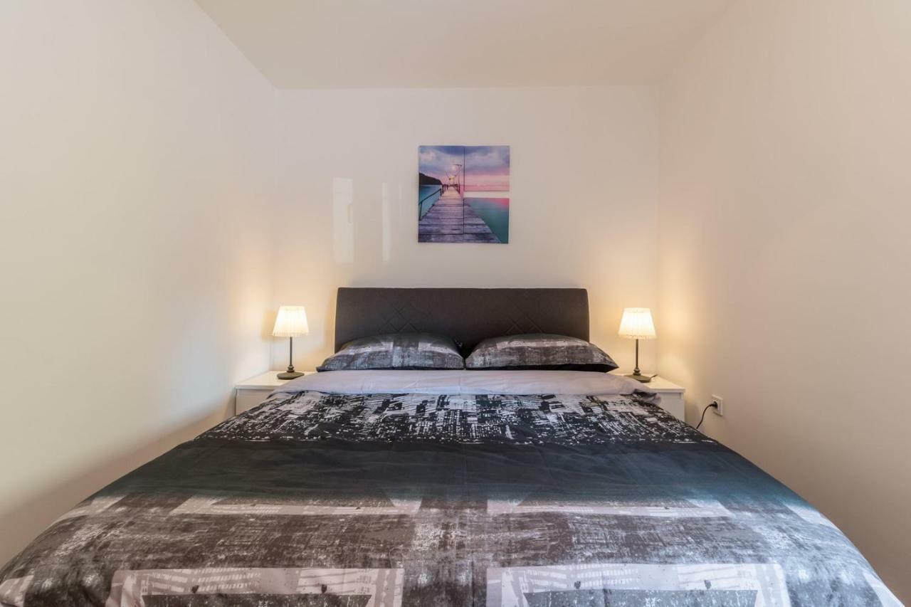 Apartments Mira Πούλα Εξωτερικό φωτογραφία