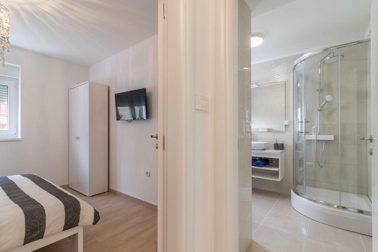 Apartments Mira Πούλα Εξωτερικό φωτογραφία