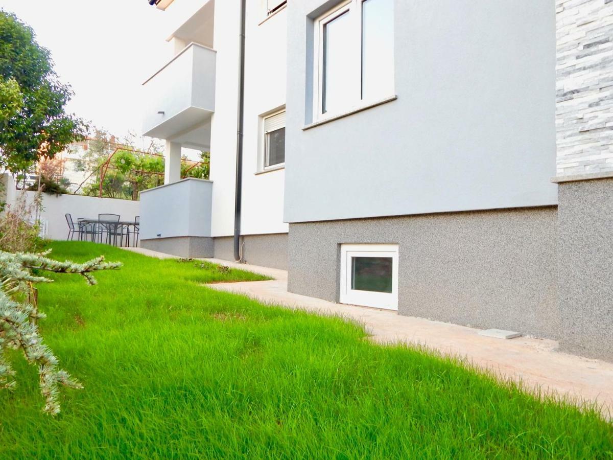Apartments Mira Πούλα Εξωτερικό φωτογραφία