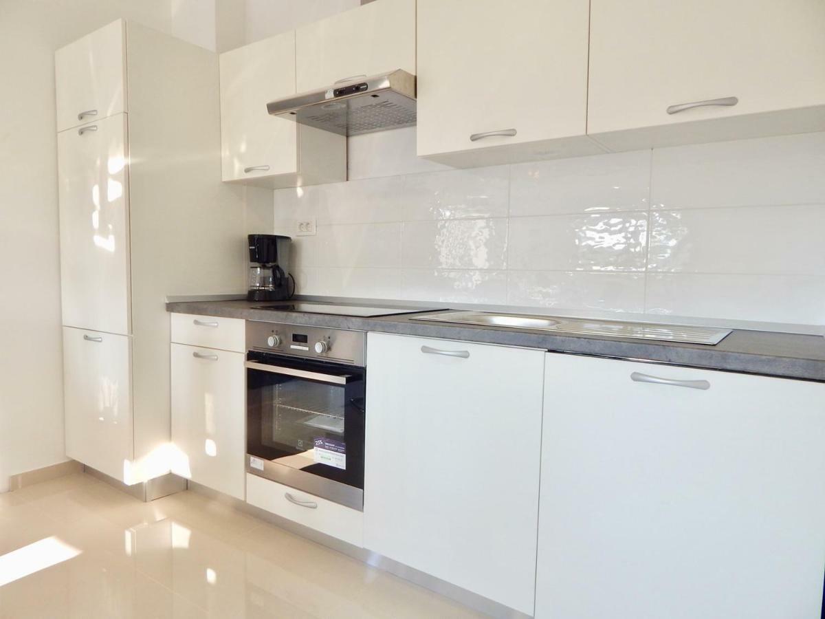 Apartments Mira Πούλα Εξωτερικό φωτογραφία