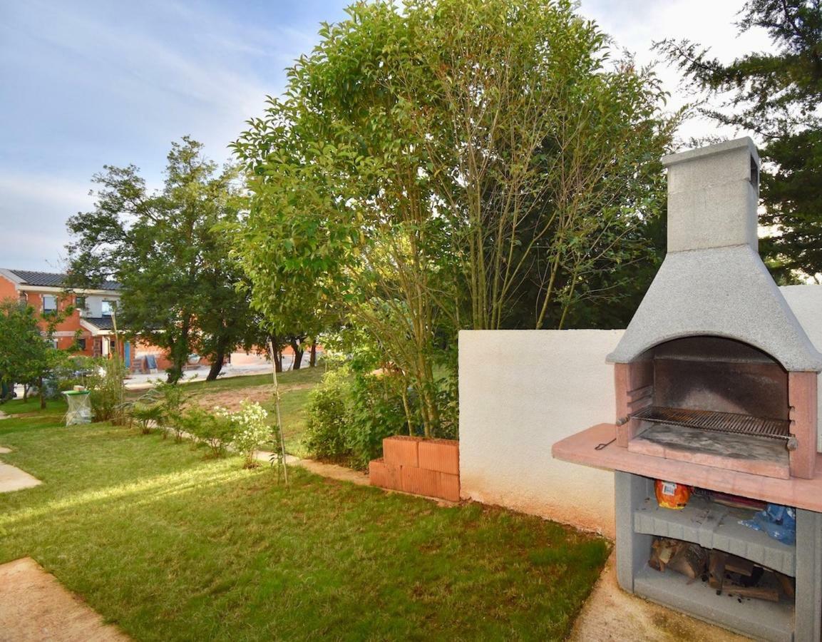 Apartments Mira Πούλα Εξωτερικό φωτογραφία