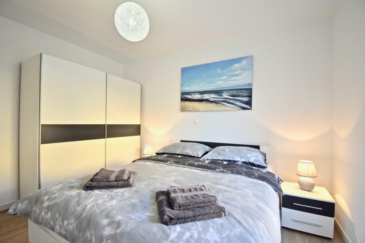 Apartments Mira Πούλα Εξωτερικό φωτογραφία